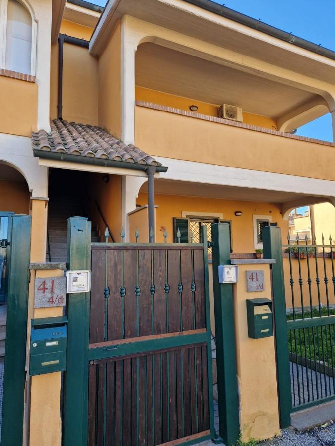 Ferienwohnung Casa Elsa Palidoro Exterior foto